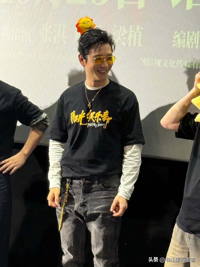 昔日離婚女神!47歲資深男星「被發現斷崖式衰老」 近照曝光「1亮點明顯變了」網搖頭:帥氣不再