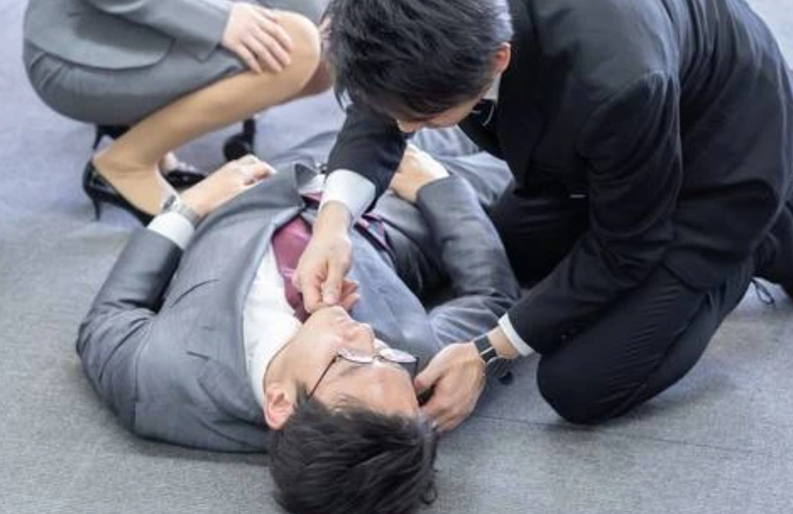 晚自習嬉鬧!14歲國三生「被女同學打中左胸」休克癱瘓 家屬崩潰「拿不到醫藥賠償」原因曝光了...