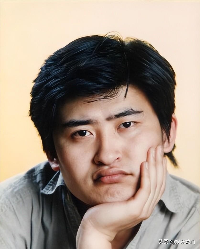 受盡病魔折磨!62歲知名男星「痛不欲生淡出演藝圈」 近況曝光 「已回不到事業巔峰」:想補償她們