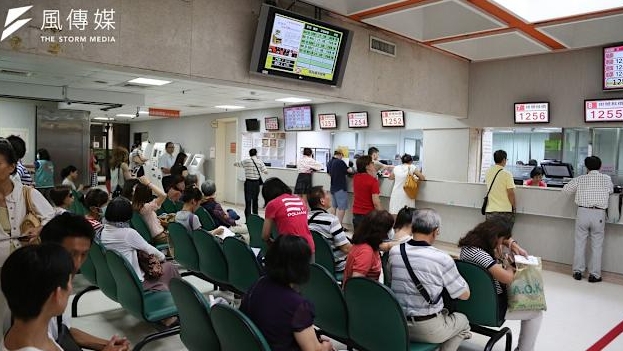 看醫生漲價了!衛福部宣布「加收1200元」 這類人可排除「上路時間曝光」