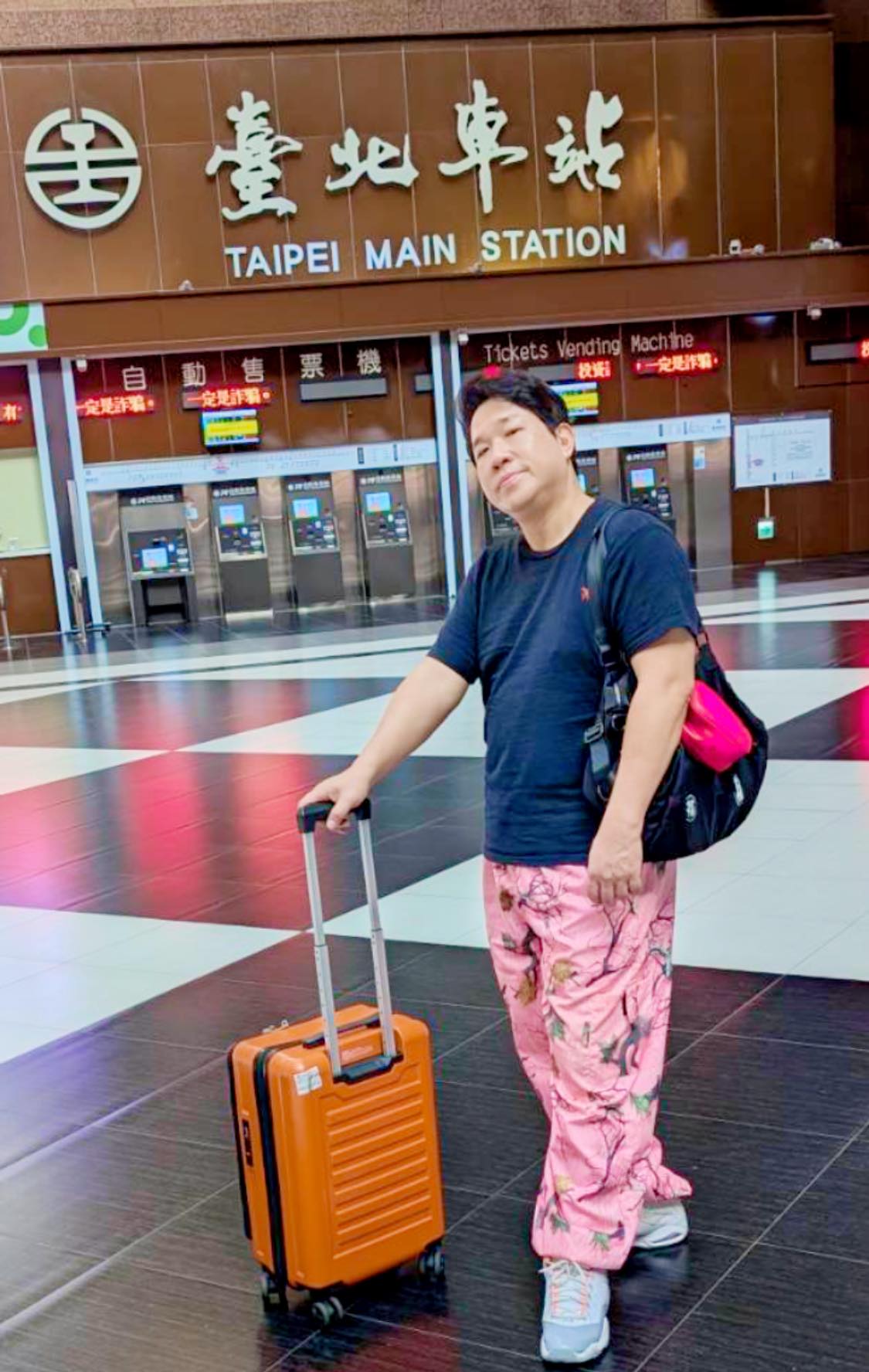 淡出台灣螢光幕!56歲資深男星「轉行開貓咖啡店」 月營收破150萬「砸2000萬曝新計畫」