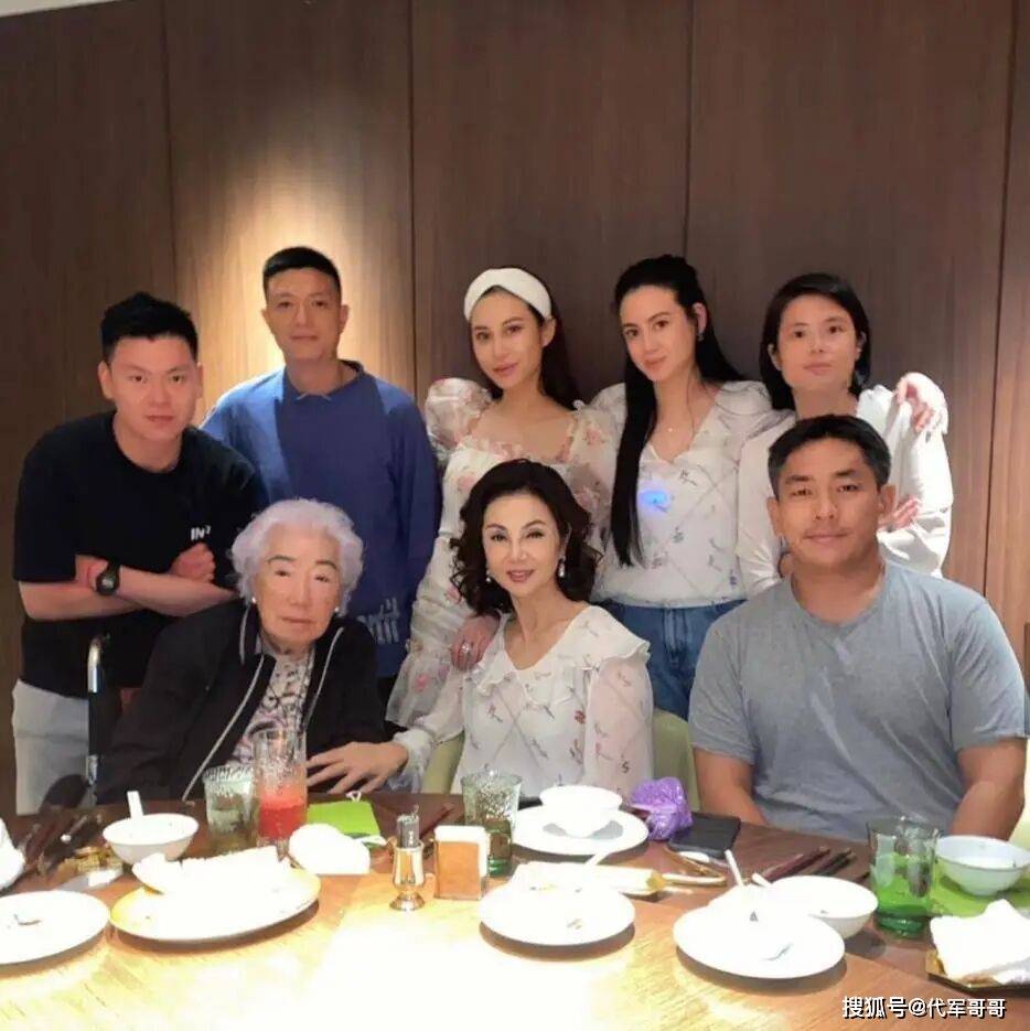 遭王祖賢戴綠帽!69歲資深女星「遭豪門尪拋棄」孤苦無依 30年後逆襲「成為人生贏家」故事太勵志