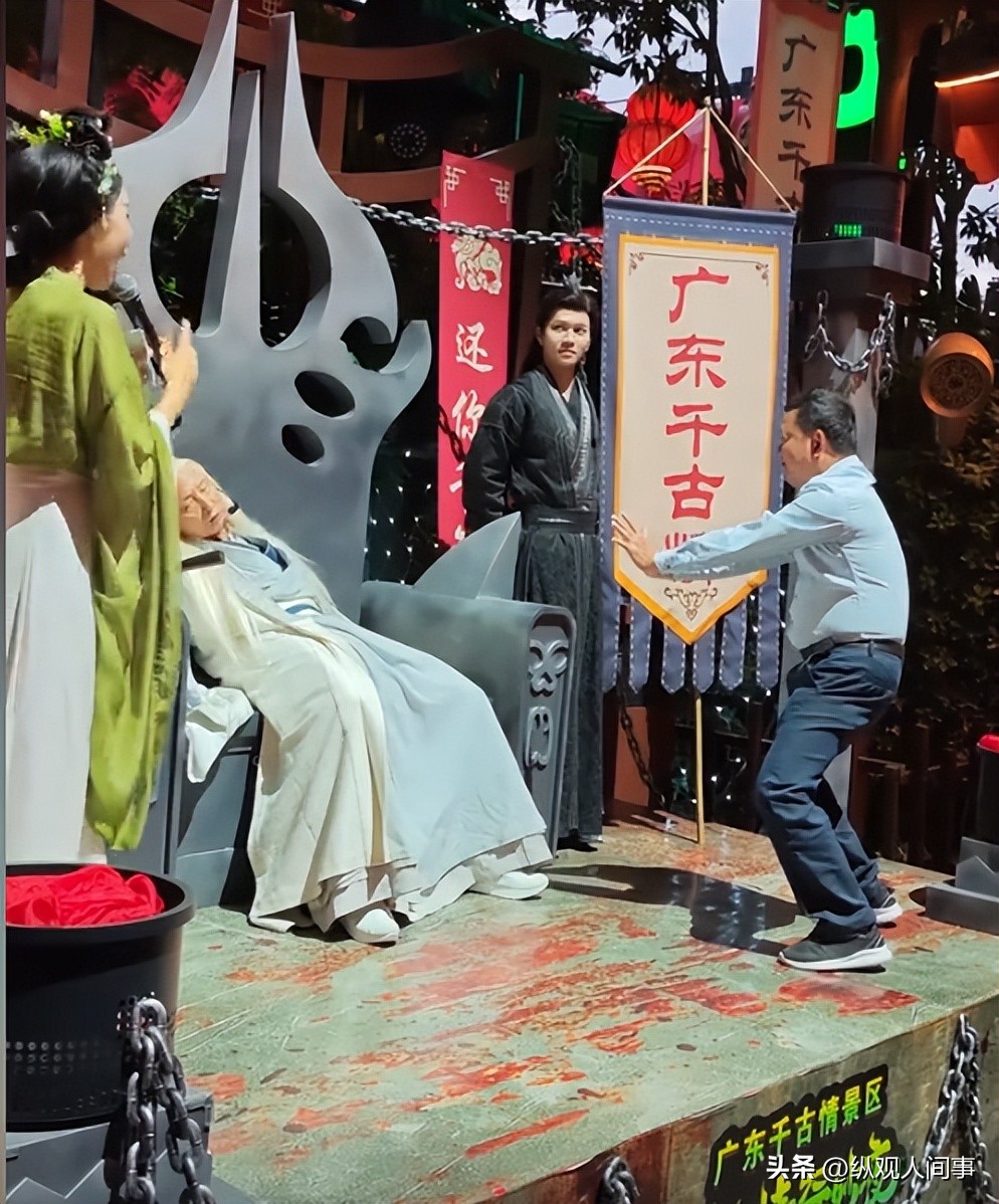 演過無數經典反派!67歲資深男星「今現身風景區打工」 頂高溫「憔悴盡顯老態」令人心疼