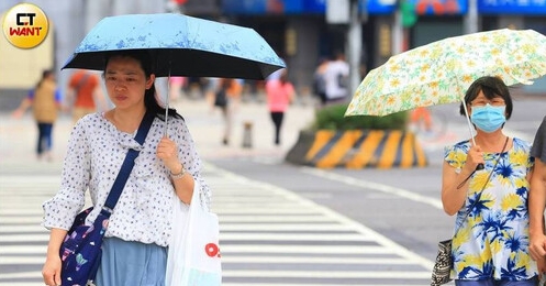 最後的好天氣!全台風雲變色「低溫跌破1字頭」 後面更強「連4天大雨狂襲」