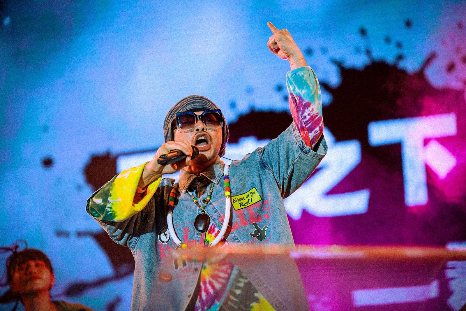 台灣網紅飯店身亡！42歲金曲男星「認了共度一晚」疑有壯陽藥　家屬痛哭「遺體恐無法返台」