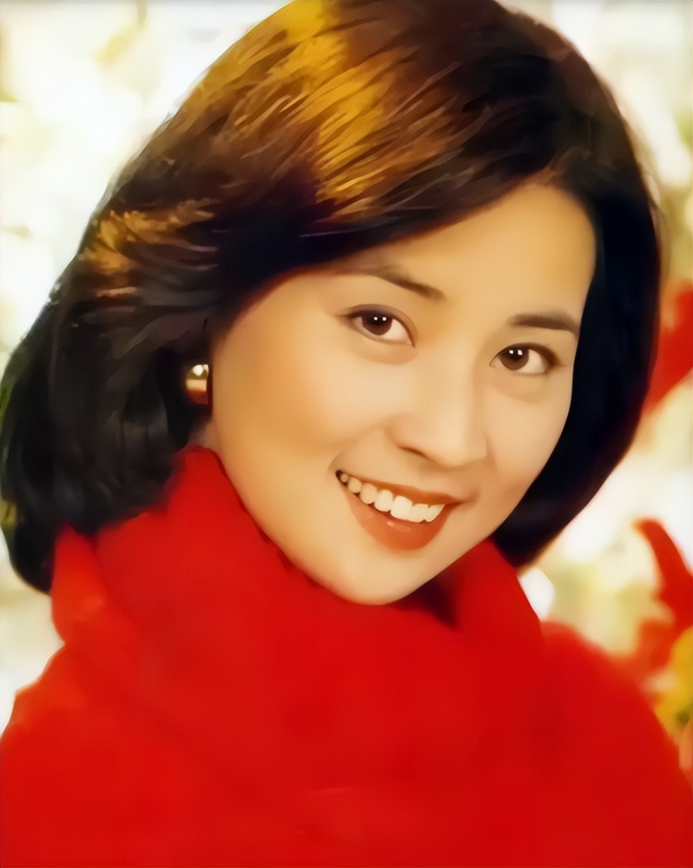 原諒成龍婚外情!林鳳嬌「在家相夫教子卻遭背叛」 無底線包容「為愛退圈43年」近況網嘆息:最偉大女人