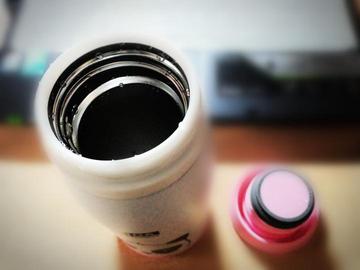 小心讓你慢性中毒!「這一款保溫杯」別再用 選購保溫瓶「注意4關鍵」才安全