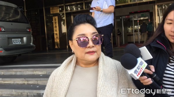 才傳失去語言能力!72歲陳盈潔「最新病況曝光」 友人「親到病房探望」:第一次看到她這樣