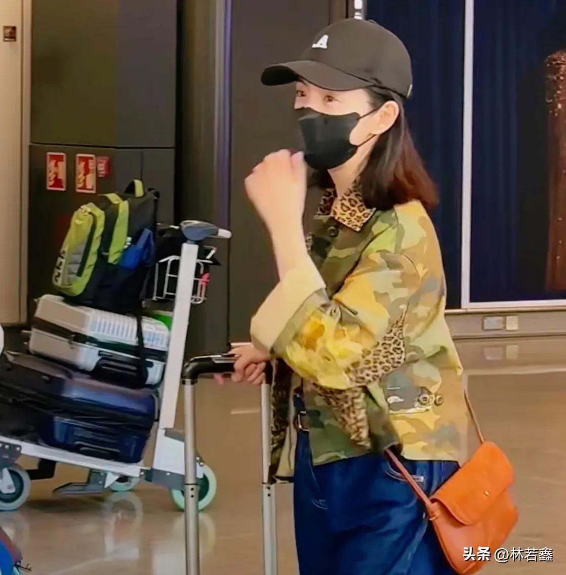 歡慶43歲生日!台灣影后「深夜曬出素顏」 網愣「膚色暗沈蠟黃」狂讚太真實:最美童顏媽咪♥️