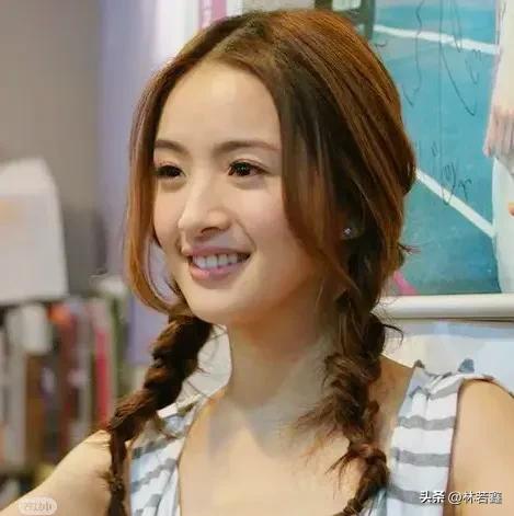 歡慶43歲生日!台灣影后「深夜曬出素顏」 網愣「膚色暗沈蠟黃」狂讚太真實:最美童顏媽咪♥️