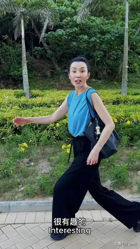 離婚單身多年！張曼玉「巔峰時淡出」隱居國外　61歲「逛寶寶衣服」突驚喜公開：是時候向你們介紹了