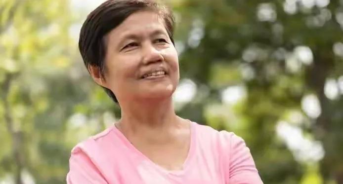 我每月退休金有4萬多！心疼孩子每月「補貼兒女各1萬2」　出車禍住院「幾小時後發現」：我錯得離譜