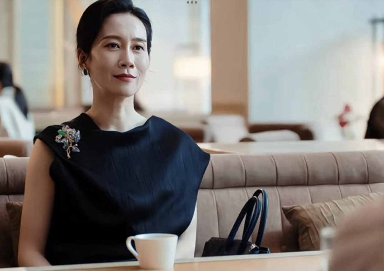 我每月退休金有4萬多！心疼孩子每月「補貼兒女各1萬2」　出車禍住院「幾小時後發現」：我錯得離譜