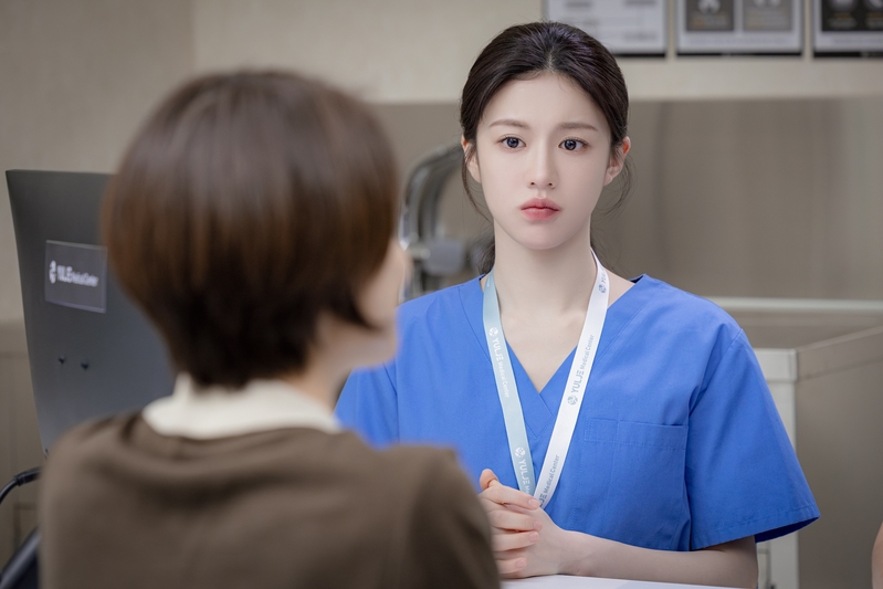 我每月退休金有4萬多！心疼孩子每月「補貼兒女各1萬2」　出車禍住院「幾小時後發現」：我錯得離譜