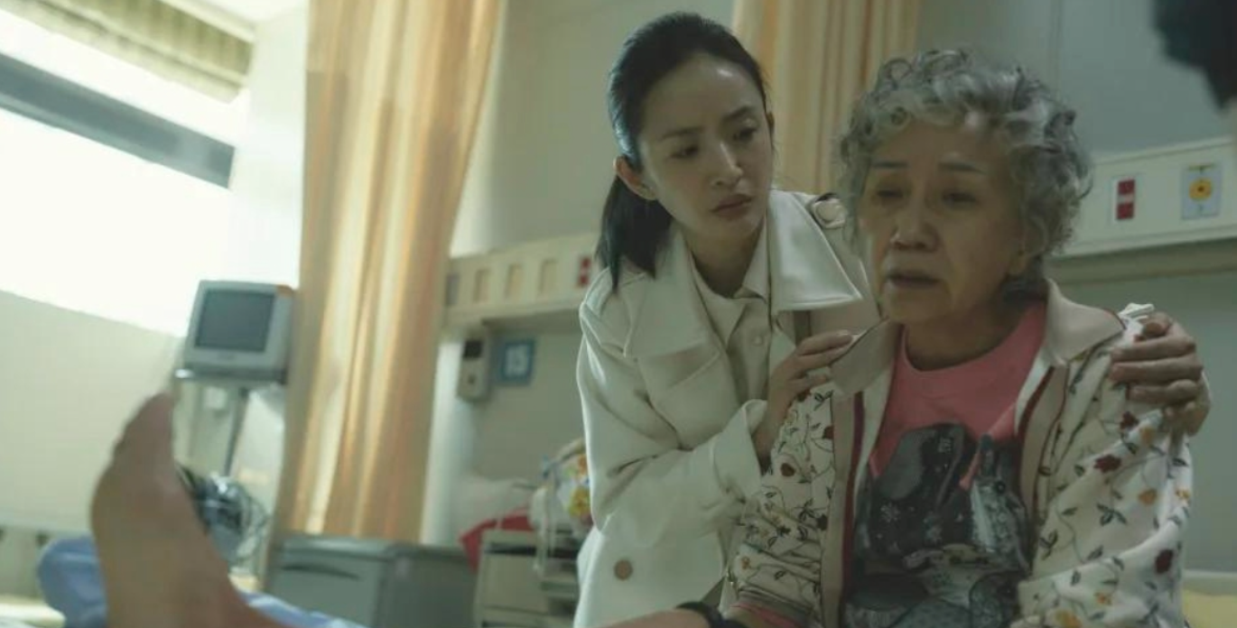 我每月退休金有4萬多！心疼孩子每月「補貼兒女各1萬2」　出車禍住院「幾小時後發現」：我錯得離譜