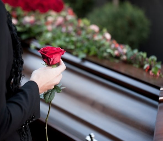 演藝大咖驚傳過世！妹妹悲痛證實「搶救18天無效」...