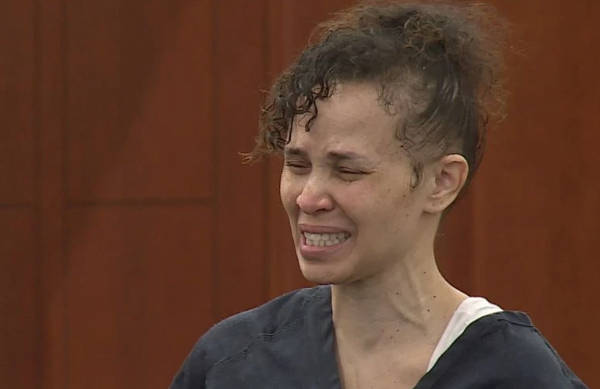 男子身首分離喪命!兇手驚是女友「47歲女星」 調查曝「竟亂倫偷嫁給繼子」