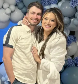 獨自拉拔女兒嫁人!70歲瓊瑤影后「合照陳美鳳超凍齡」 不捨告白女婿「吵架了別還給我?」