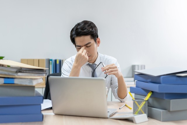 腎功能一下降「死亡風險狂飆」!4信號代表「你的腎透支了」:佔2條以上就該節制