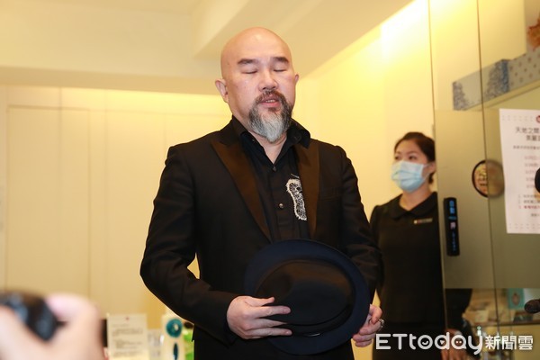 痛失劉真5年！53歲辛龍「宣布回歸歌壇」　首度「談起喪妻心聲」：曾想用命換命