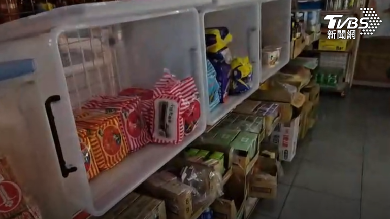 不是故意的！七旬翁經營柑仔店「屢遭檢舉罰6萬」　網友心疼「用新台幣幫忙下架」