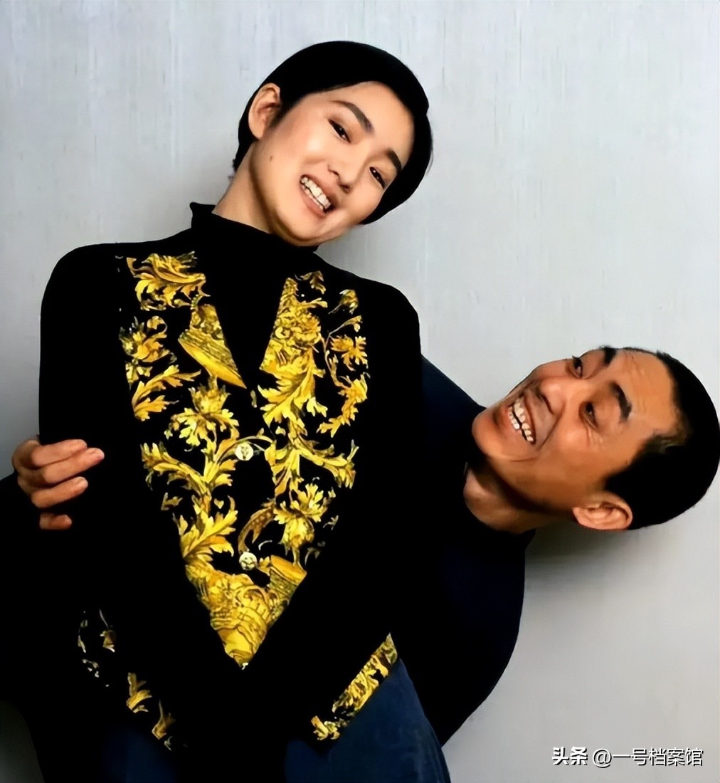 歲月不饒人?59歲大咖影后「無修圖照盡顯老態」 放大看「明顯垂下來」網嚇壞:以為是隔壁大媽