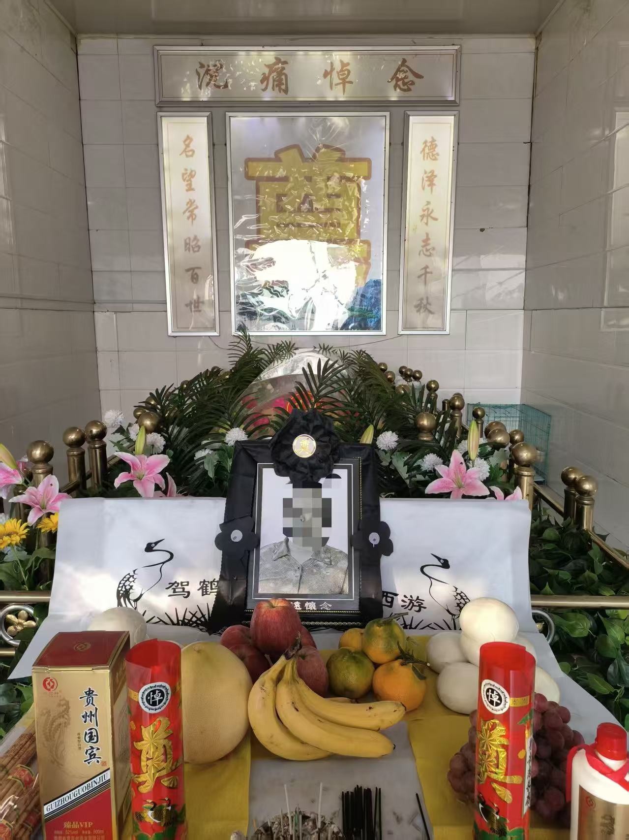 65歲婦人遭砍死！兒子崩潰「才來幫帶娃一個月」兇手竟是他