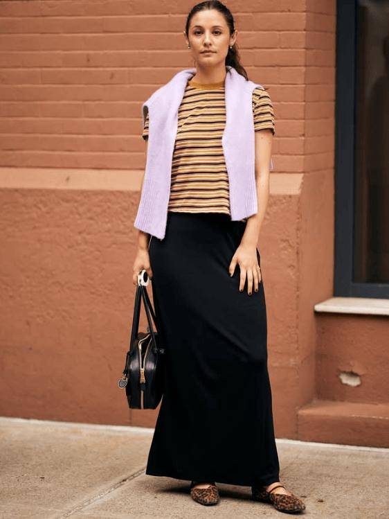 又流行回來了！今年秋冬女人「只需要一件裙＋一雙鞋」：優雅時髦又舒服❤️