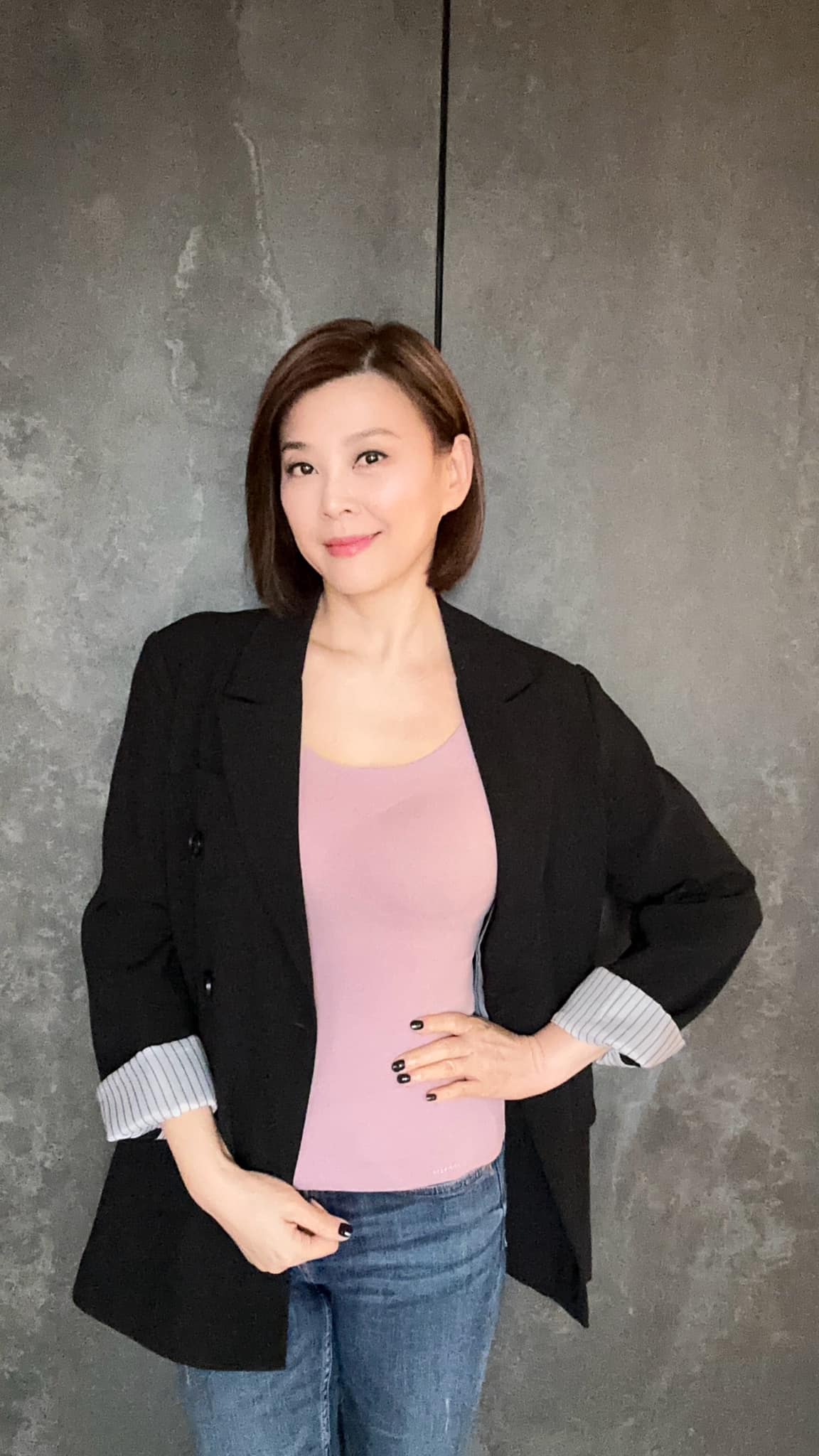 53歲本土劇一姐「突震撼落髮出家」！含淚坦言「已獲媽媽同意」：回不去了...