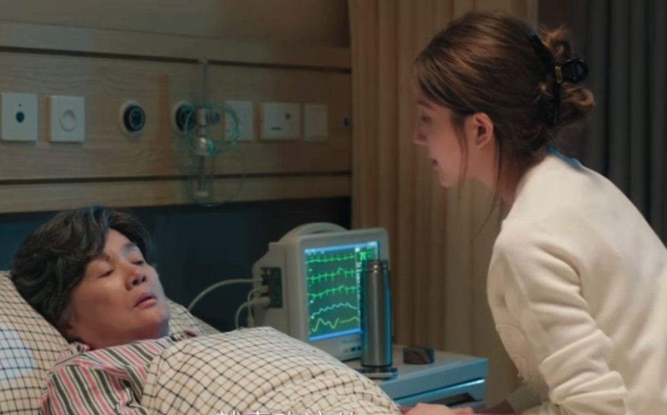 12年前我媽大病住院!我帶她回家休養「老公7天都擺臭臉」 12年後「婆婆來我家養老」我一招回敬