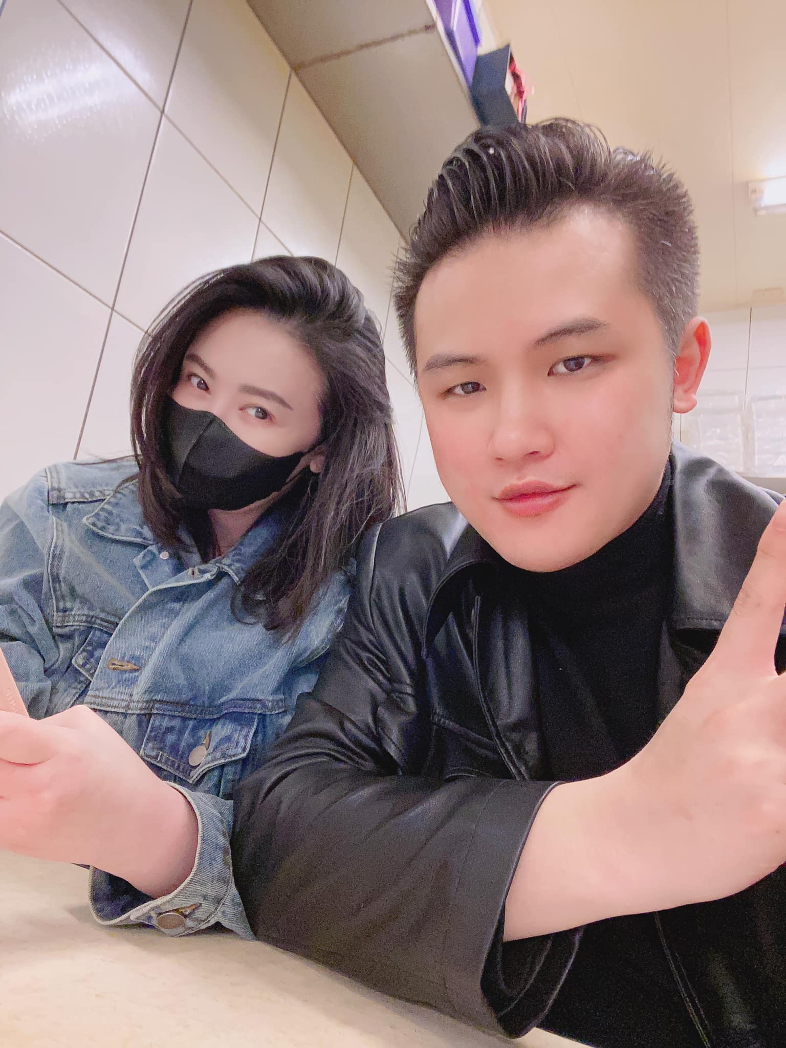 嫁小15歲尪！蕭淑慎結婚8周年「鏡頭前曬全身瘀青」　疑遭家暴她嘆：「不停問自己發生什麼？」