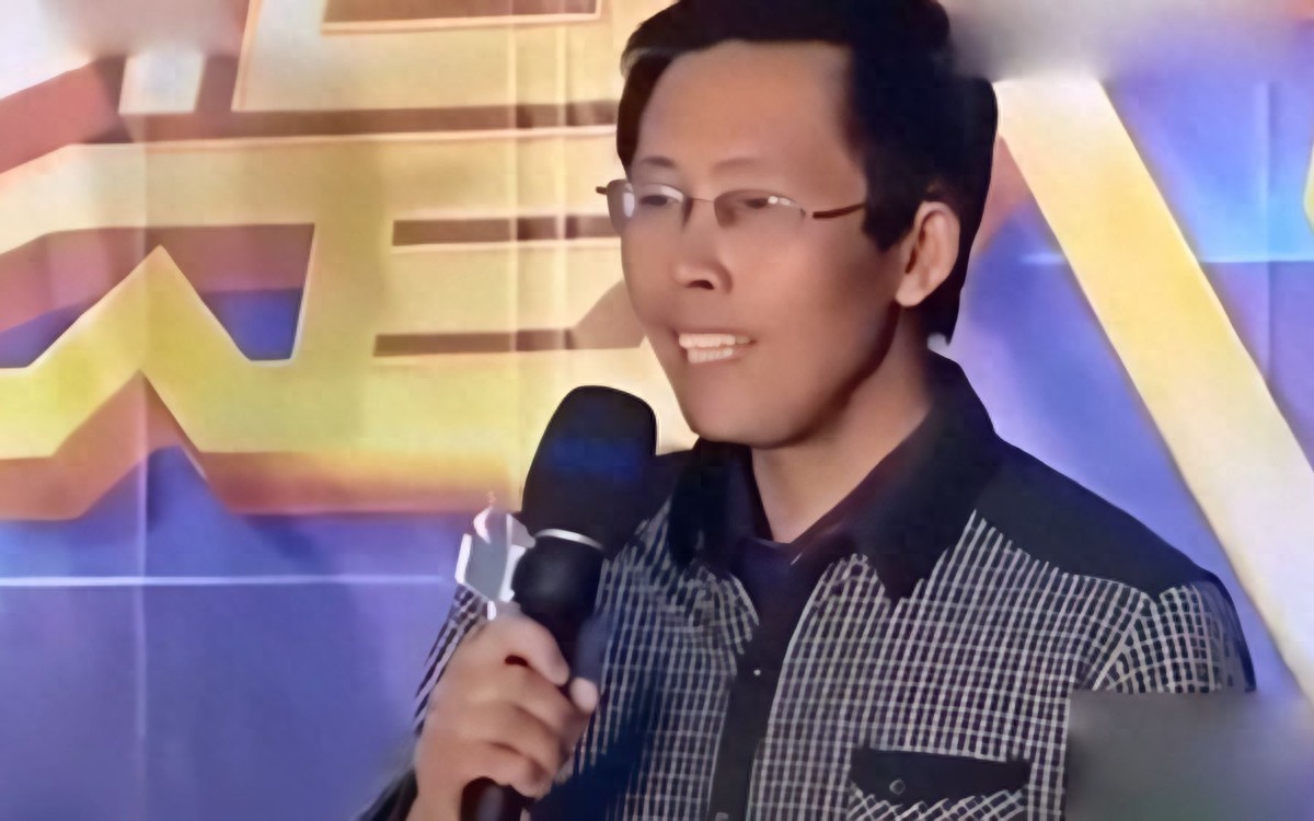 家人悲痛證實！43歲知名歌手「驚傳離世」　粉絲不捨嘆：「生前活得太辛苦...」