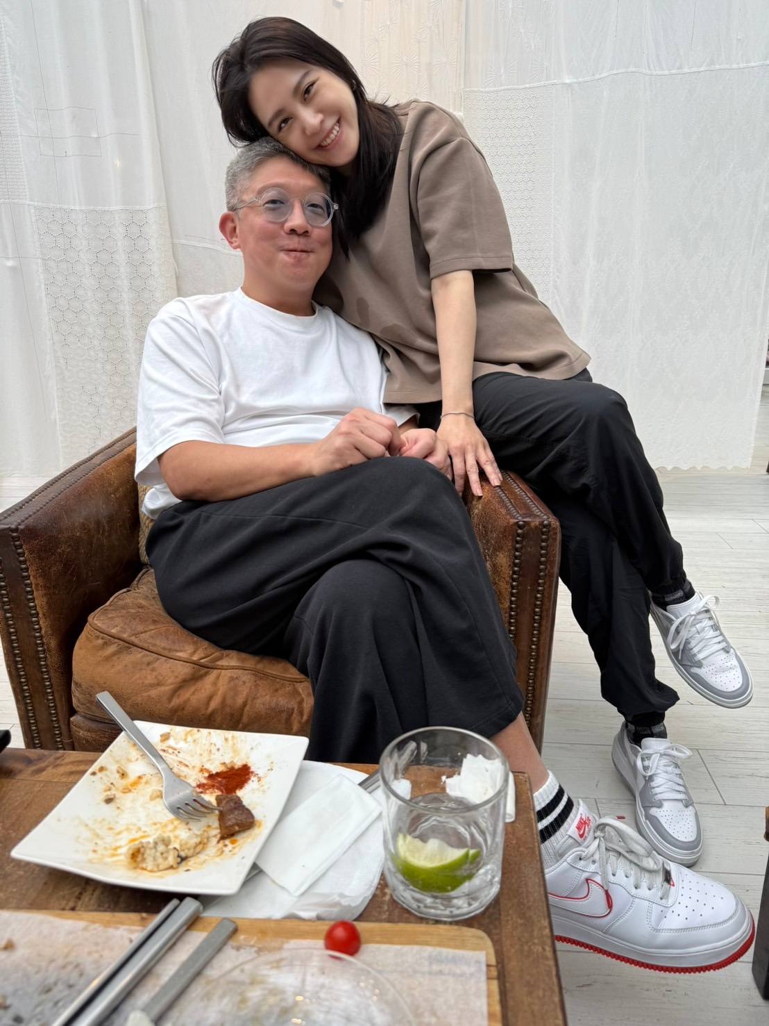 黃小柔老公出事了！緊急動手術「裝心臟支架續命」　她曝「已規劃好後事」：已簽放棄急救書