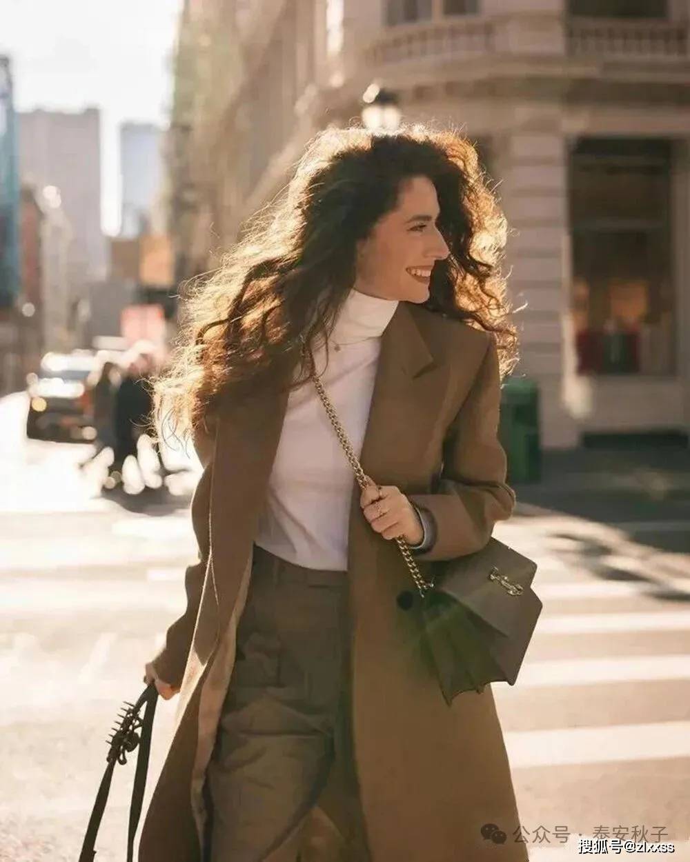 今年冬天最流行！快點嘗試「大女人風穿搭」：保暖時髦又好看