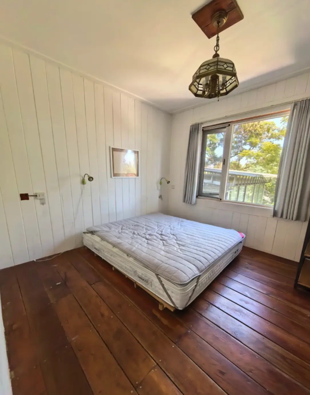 結束20年婚姻!50歲大咖歌后「獨自住在深山」養貓相伴 「親自下田種菜」氣色變超多:終於活成自己