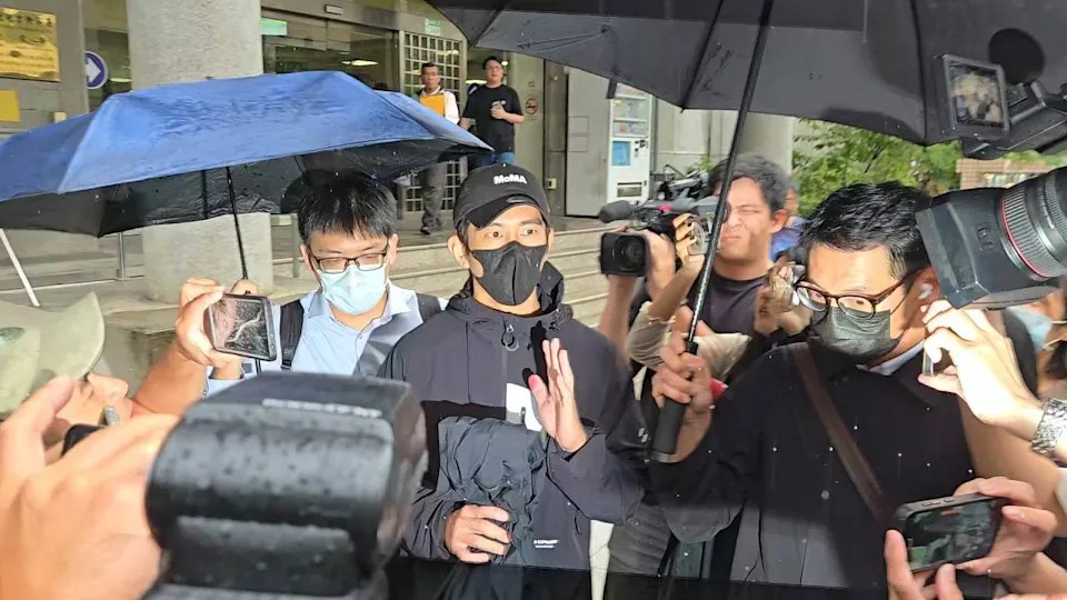 檢方震怒盼加強處罰!修杰楷閃兵爆「恐被求刑2年8個月」 賈靜雯心疼孩子「微博悄發聲」網看傻