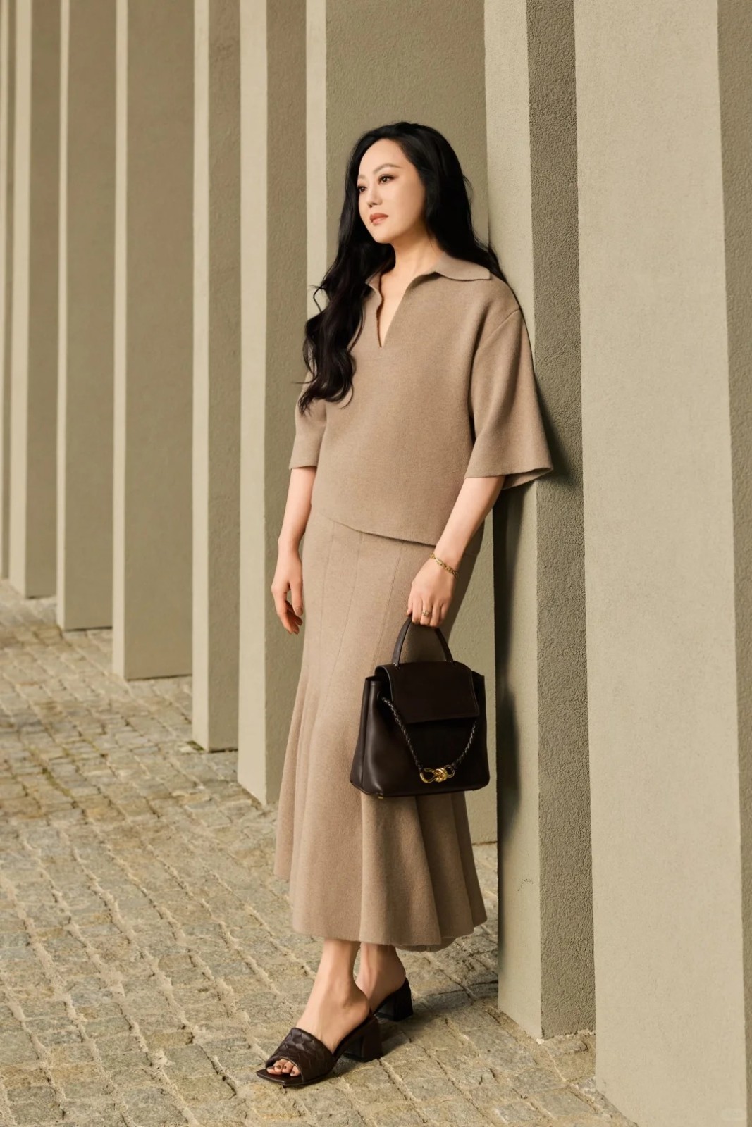 被封全國第一敗家女!62歲資深女星「離婚天王前夫26年」 凍齡體態網愣住「勝過一票同齡人」