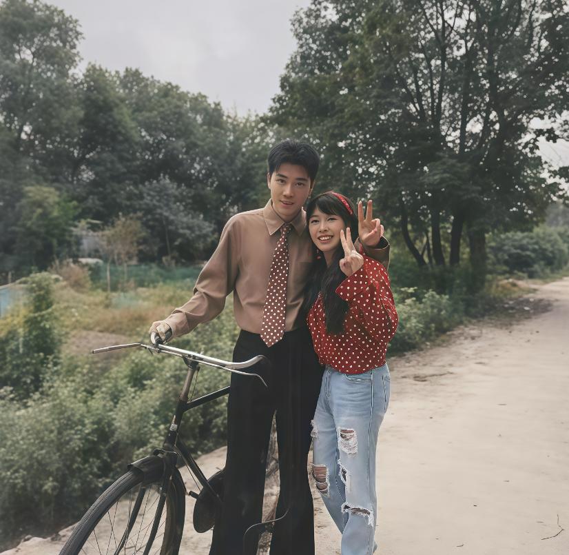 被酸是吃軟飯!餐廳服務生「娶大10歲富婆」不被看好 直到她罹癌剃光頭「男方的決定看傻網友」...