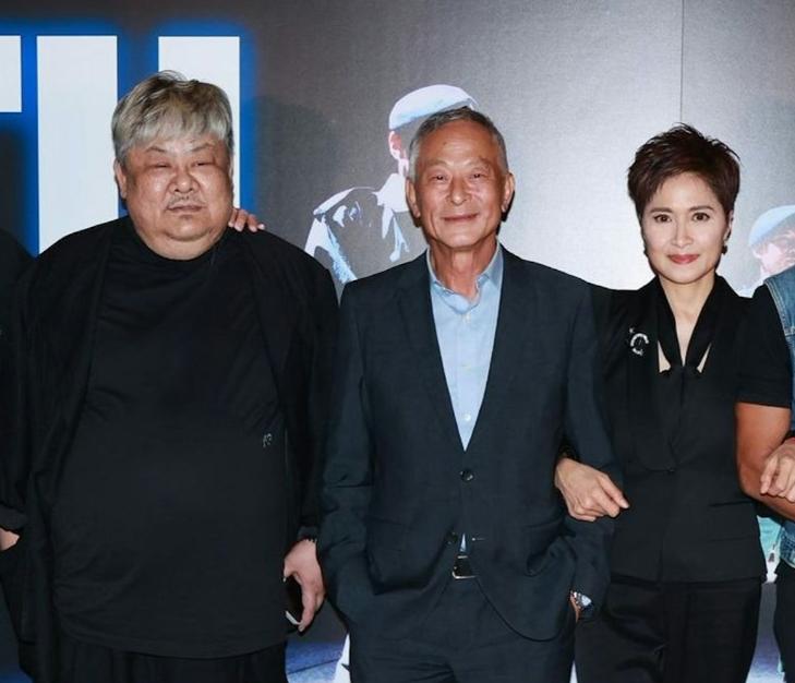 濫賭輸光家產?61歲老戲骨「被爆欠下百億債」跑路搞消失 他現身承認:「確實有在賭博...」