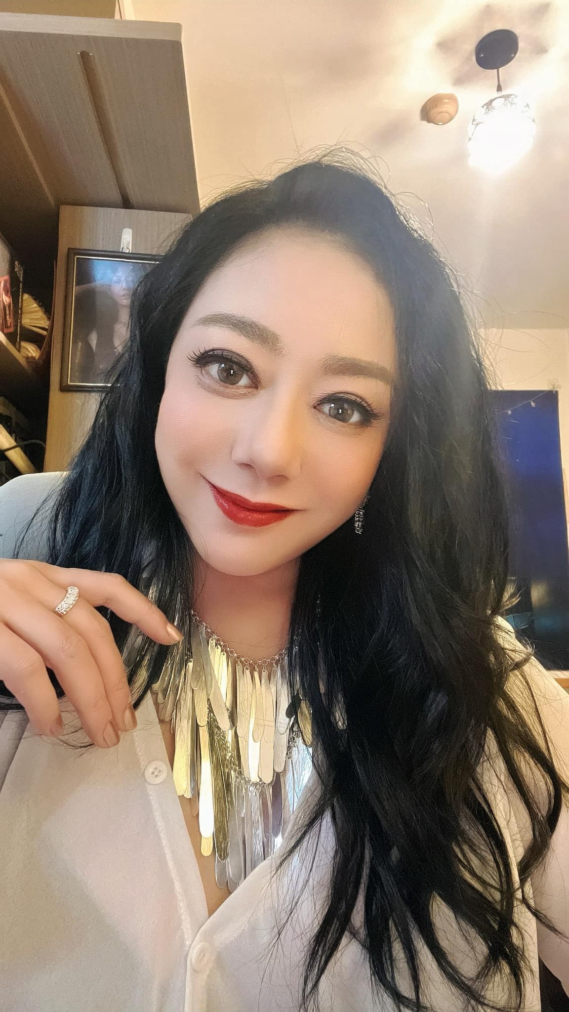 生病崩潰痛哭！53歲金鐘影后「驚傳連動3次手術」　坦言「已做好最壞準備」：對母親很慚愧