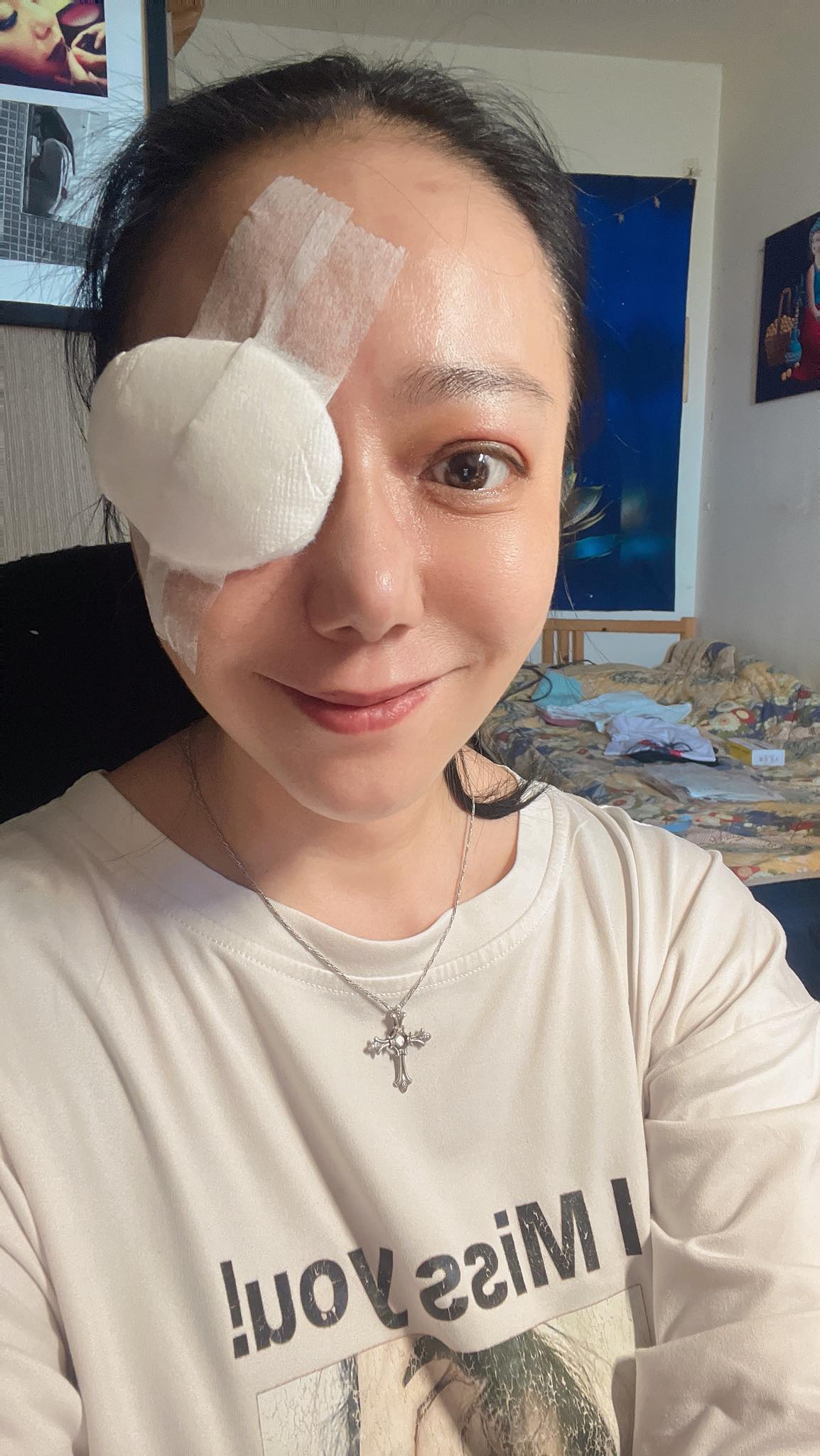 生病崩潰痛哭！53歲金鐘影后「驚傳連動3次手術」　坦言「已做好最壞準備」：對母親很慚愧