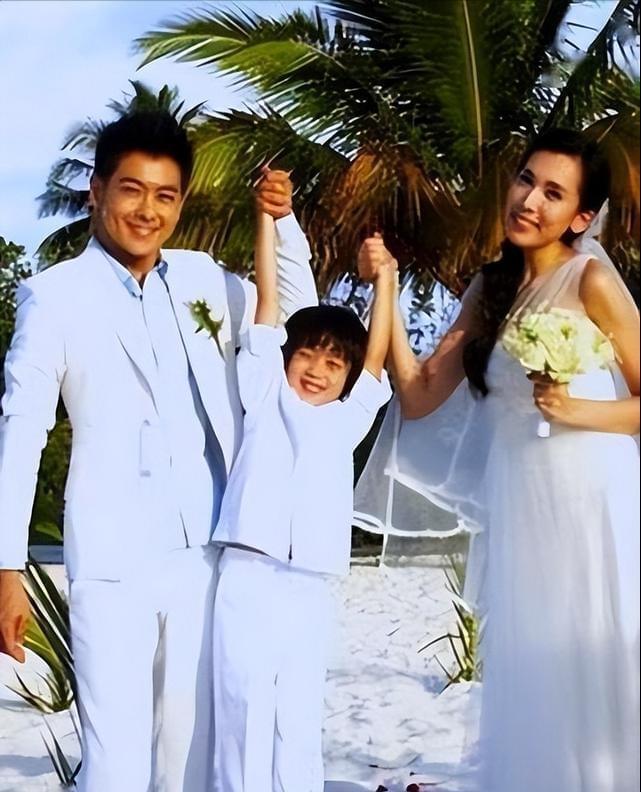 被酸高攀不起！當年的18線小模「逆襲成為天王嫂」　如今42歲「低調亮相太驚艷」網讚：比尪還逆齡