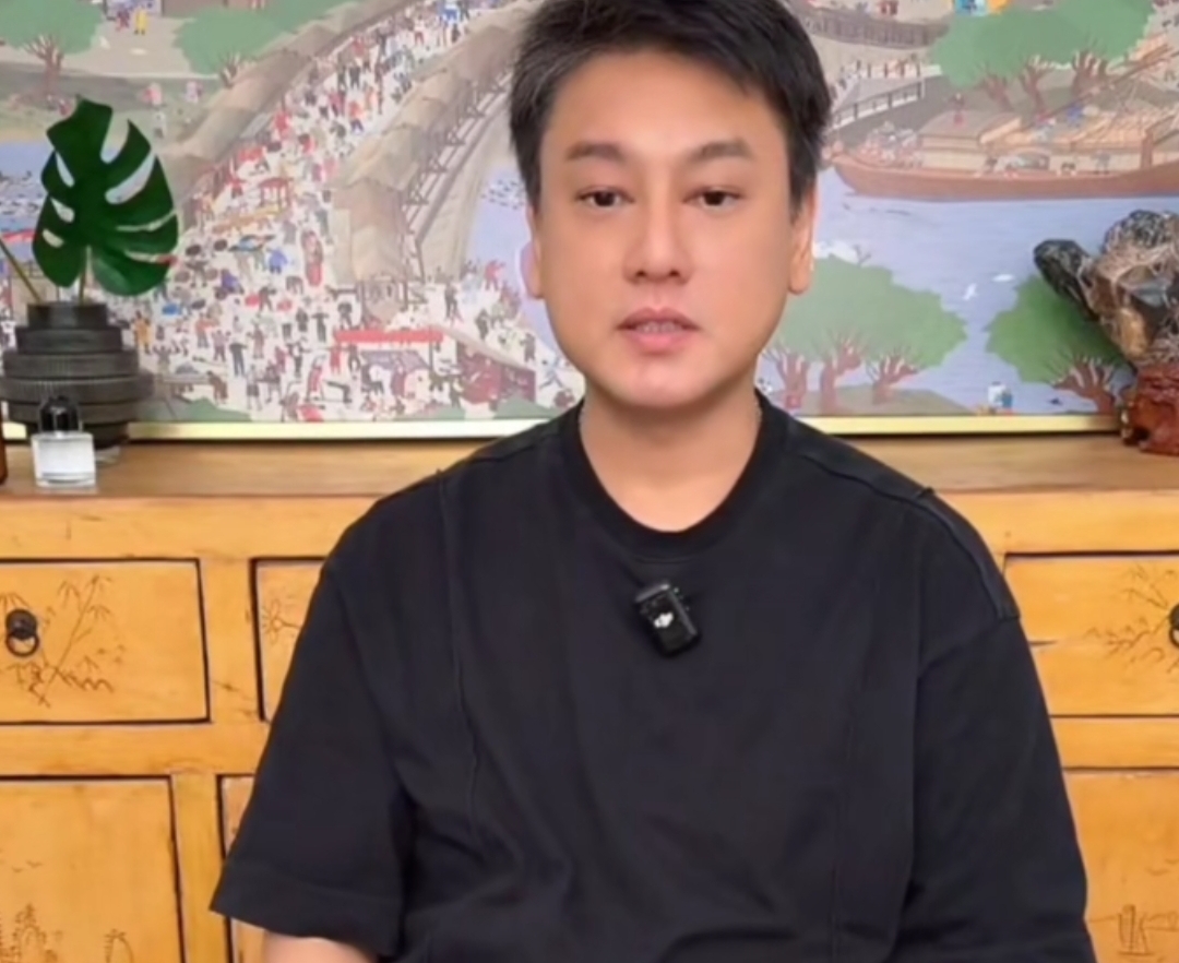 台上留下男兒淚!朱孝天開唱「失控掩面擦淚」 遭爆「被F4除名原因曝光」粉絲卻不挺他:活該