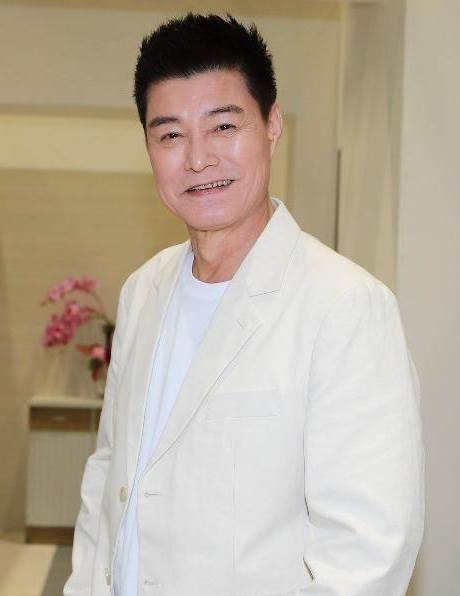 開餐廳賠300萬!65歲反派專業戶「2度癱麻瘦10公斤」 健康亮紅燈「再現身近況超狂」粉絲全看傻