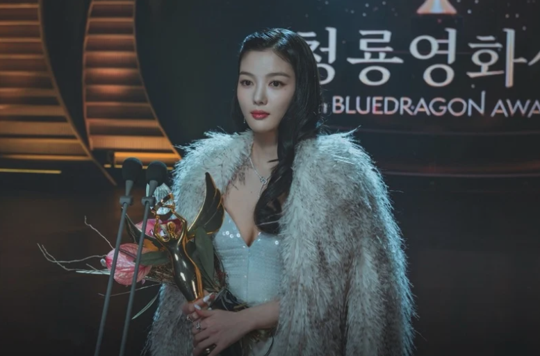 天氣一冷「運氣卻暖起來」4生肖：事業節節高昇大賺錢！