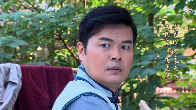 一定看過他演戲！本土劇大咖「驚現身遊覽車叫賣」　遊客驚嘆「26年長相零變化」