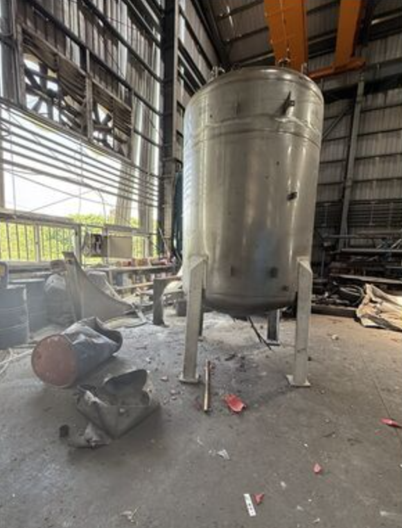 清洗鐵工廠釀禍！桃園工人「遭撒旦之母炸飛」重傷亡　專家驚曝：「200克就炸毀客機」