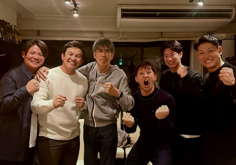 罹食道癌全面停工！64歲綜藝天王「併發咽喉癌暴瘦」　再現身 「頭髮蒼白憔悴」網心疼：臉都凹了