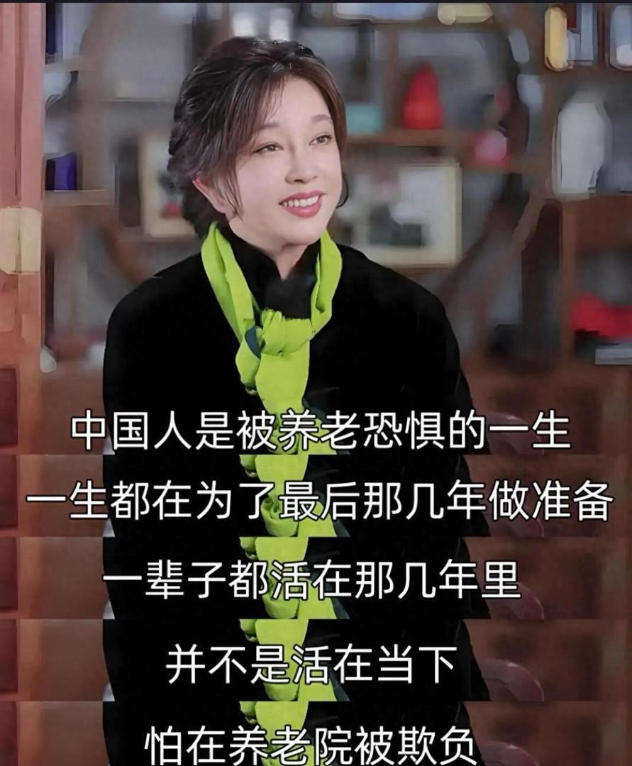 錄影中途出意外！75歲女星「出外景驚傳重摔」走不了路　不輕言退休「最新近況惹心疼」網嘆：別再硬撐了...