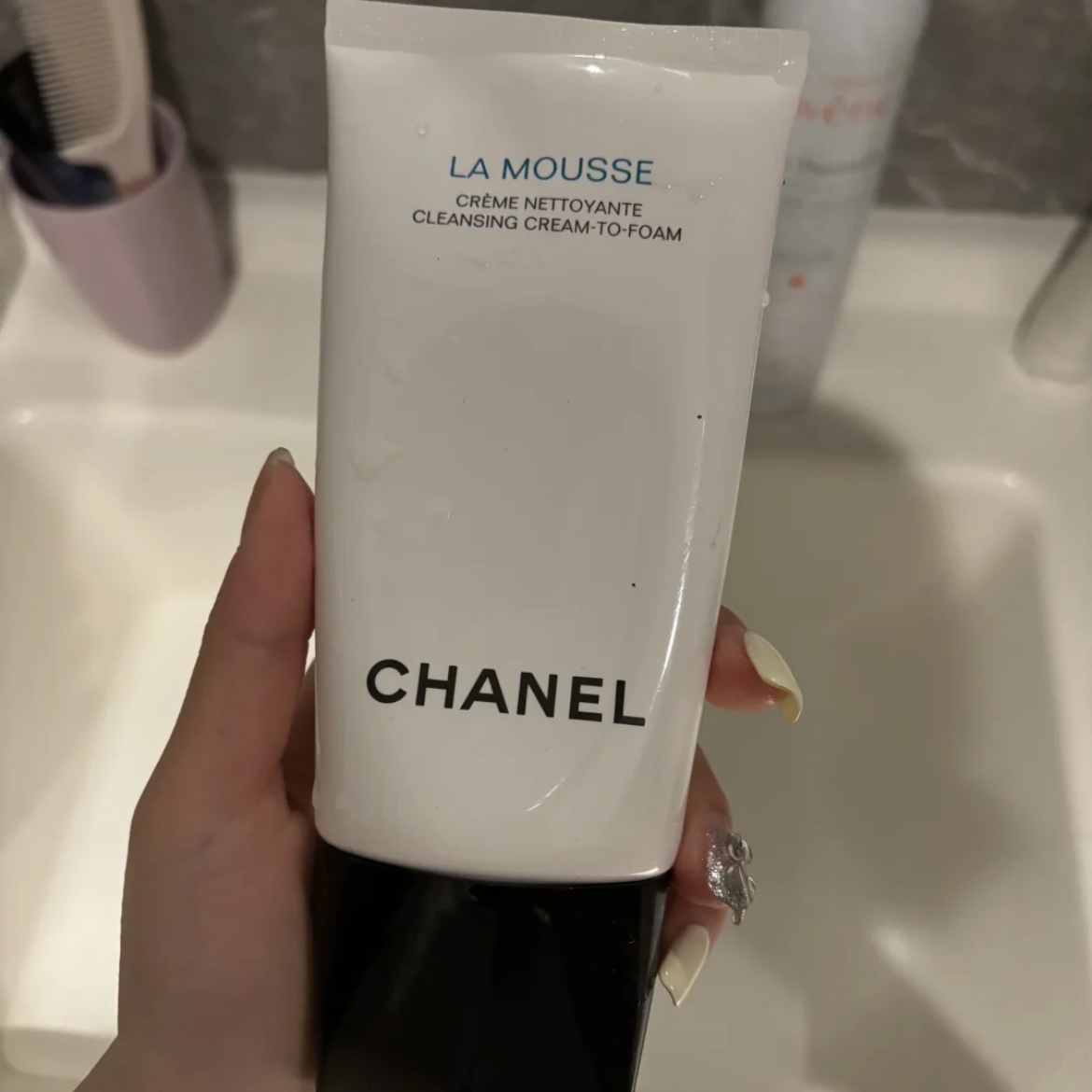 這3種洗面乳「已被列為黑名單」！長期用「直接變爛臉」有的快丟掉